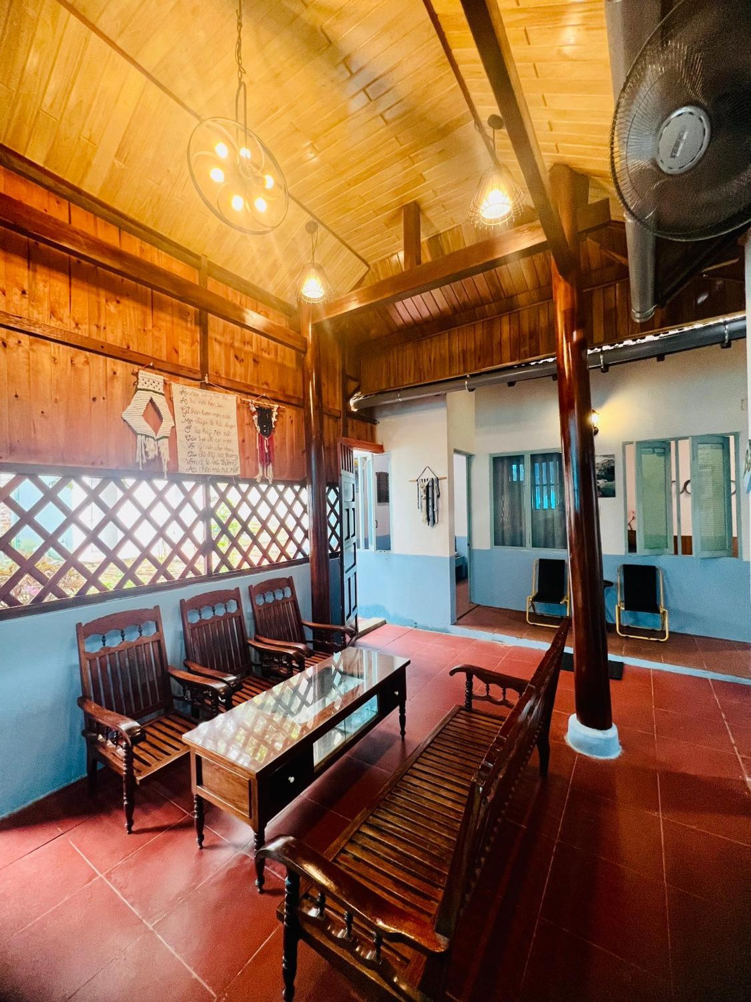 Vietnam Phuot Real Home Kon Tum Kamer foto